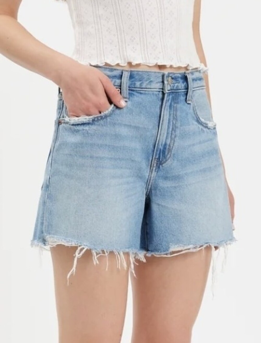 NWT Daze Denim Frayed Hem Mid Rise Distressed Women's Shorts Color: Pulse Sz 26